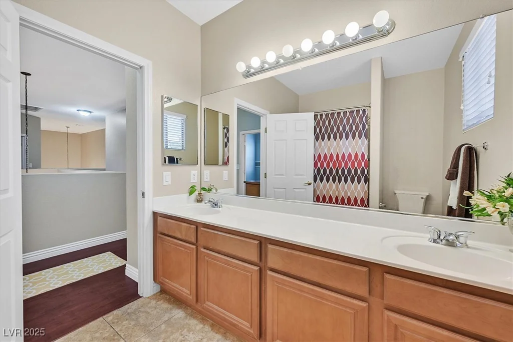 10673 Bonchester Hill, Las Vegas, NV 89141