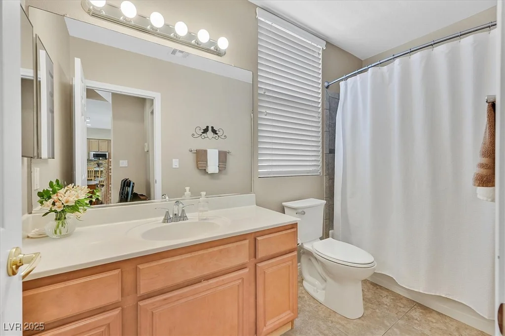 10673 Bonchester Hill, Las Vegas, NV 89141