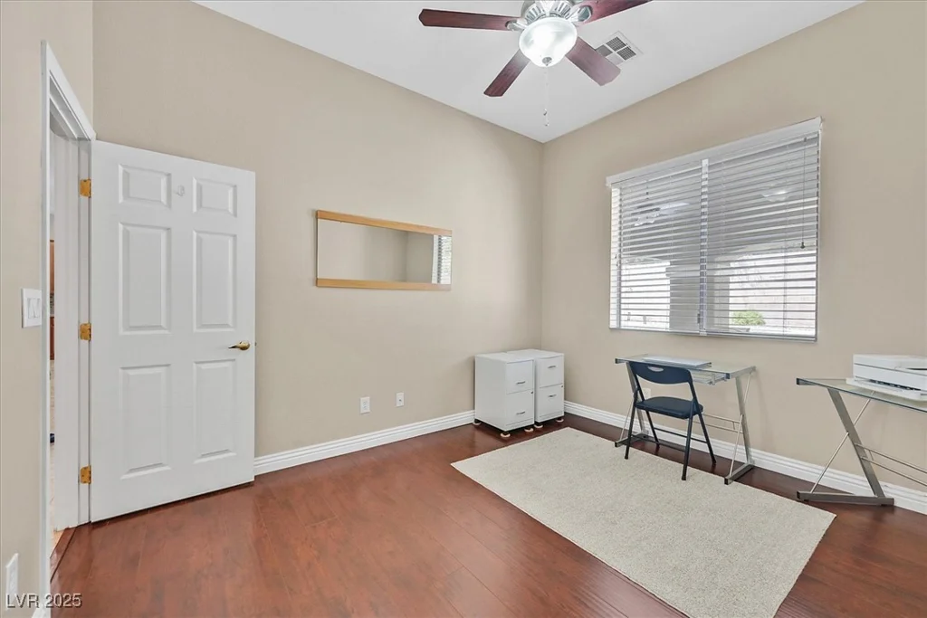 10673 Bonchester Hill, Las Vegas, NV 89141