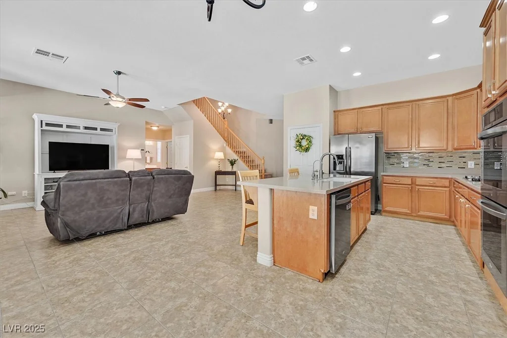 10673 Bonchester Hill, Las Vegas, NV 89141