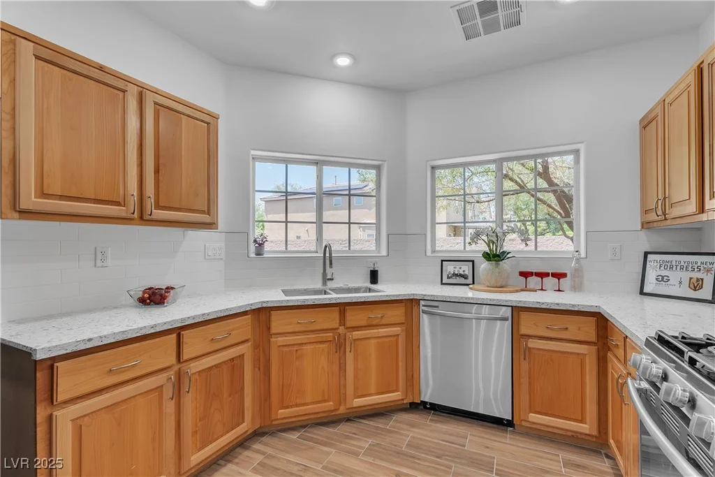 9047 Harbor Wind, Las Vegas, NV 89178