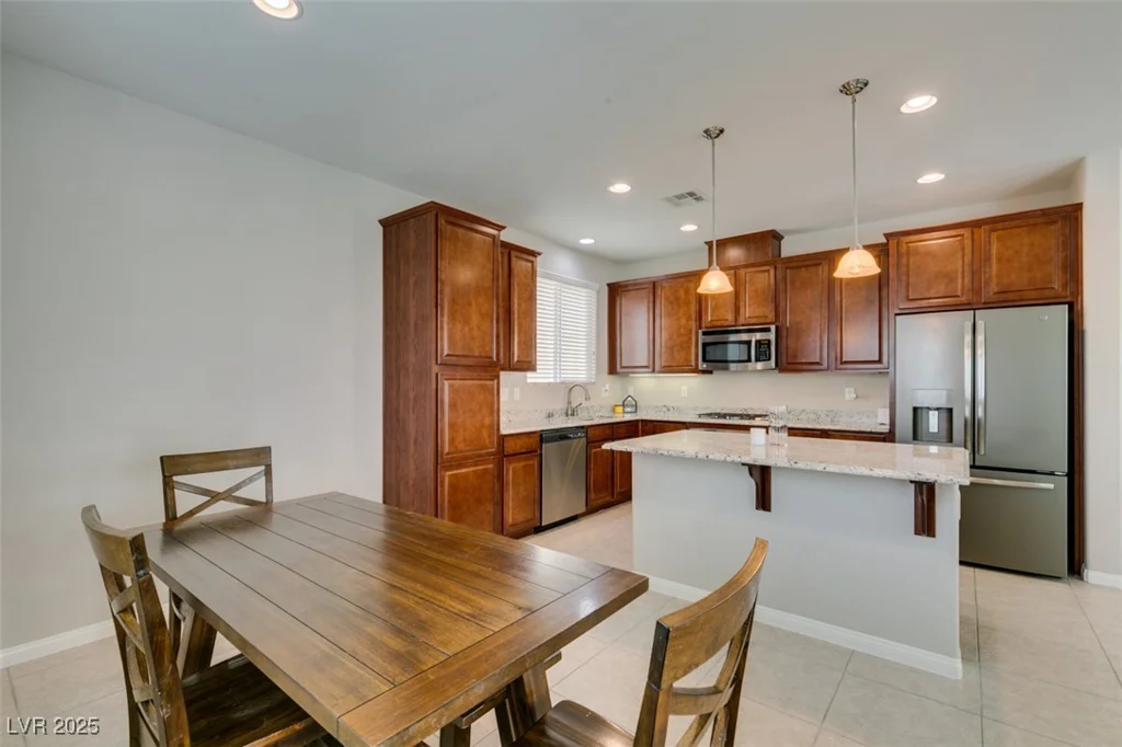 5023 Salt River, Las Vegas, NV 89139