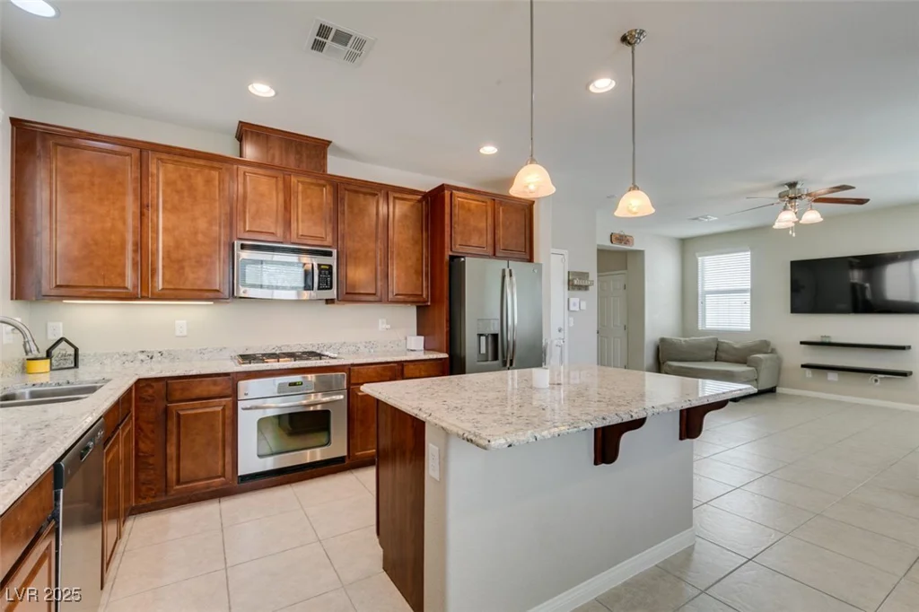 5023 Salt River, Las Vegas, NV 89139