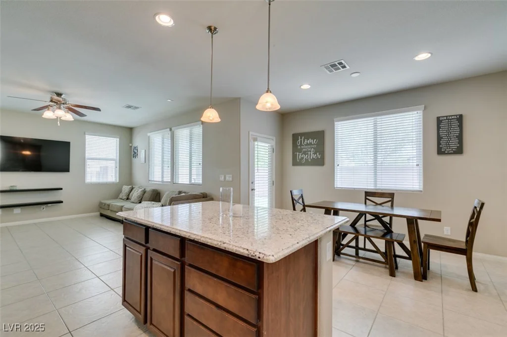 5023 Salt River, Las Vegas, NV 89139