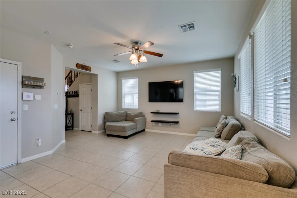 5023 Salt River, Las Vegas, NV 89139