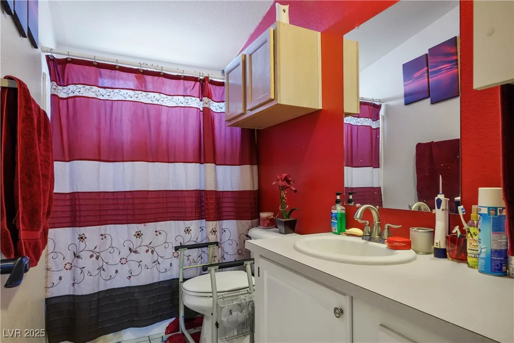 4700 Comanche, Pahrump, NV 89061