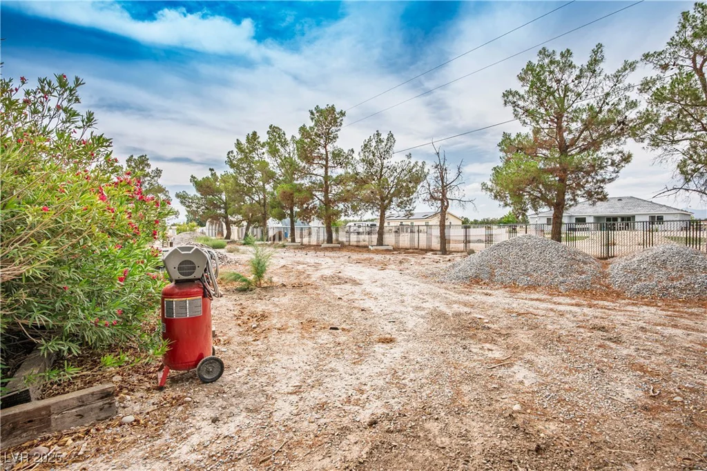 4700 Comanche, Pahrump, NV 89061