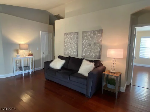 5824 Red Gull, Las Vegas, NV 89149