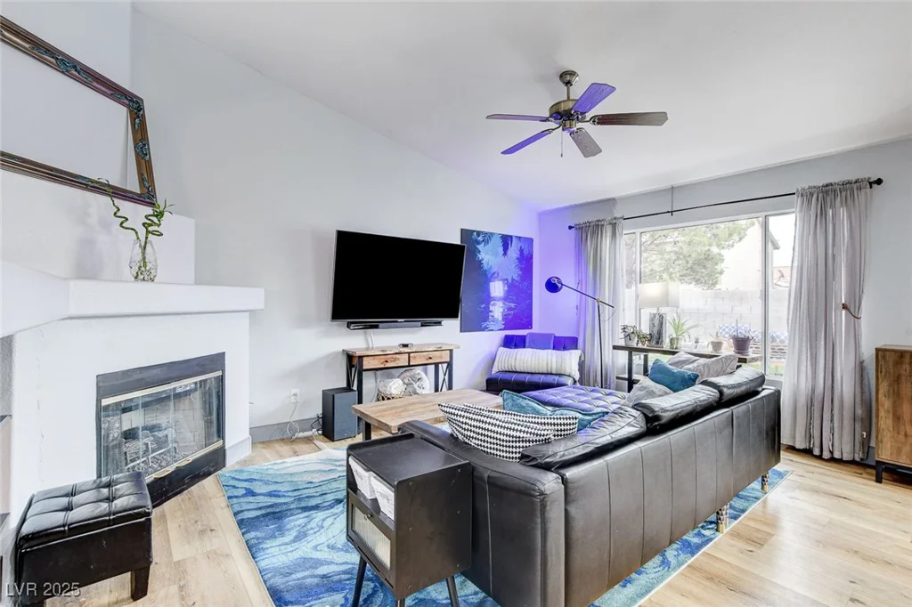 8926 Termoli, Las Vegas, NV 89123