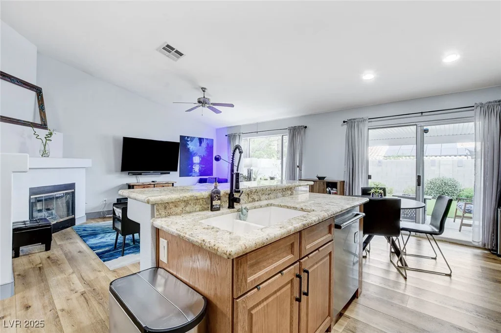 8926 Termoli, Las Vegas, NV 89123