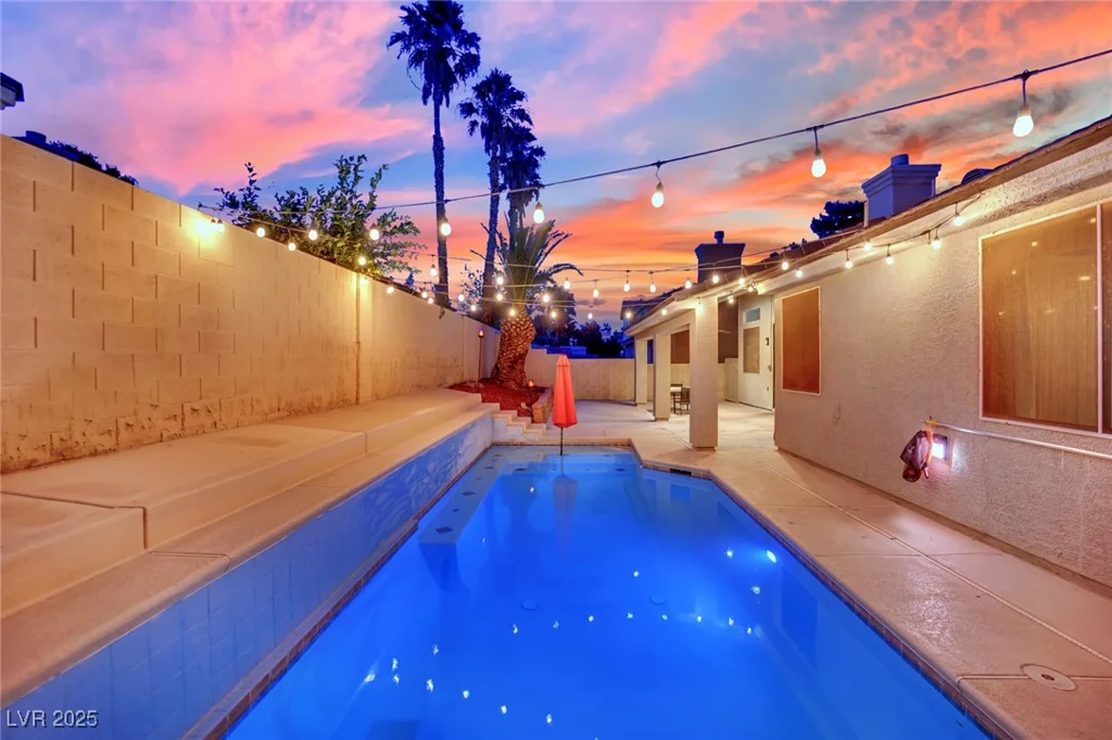 5509 Rose Thicket, Las Vegas, NV 89130