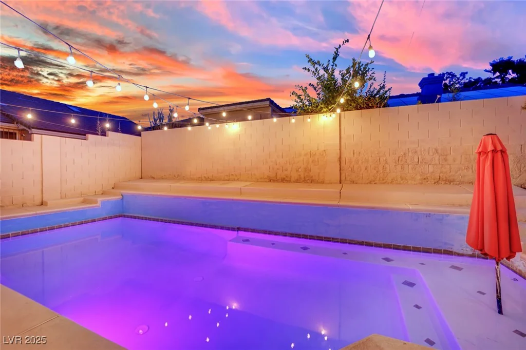 5509 Rose Thicket, Las Vegas, NV 89130