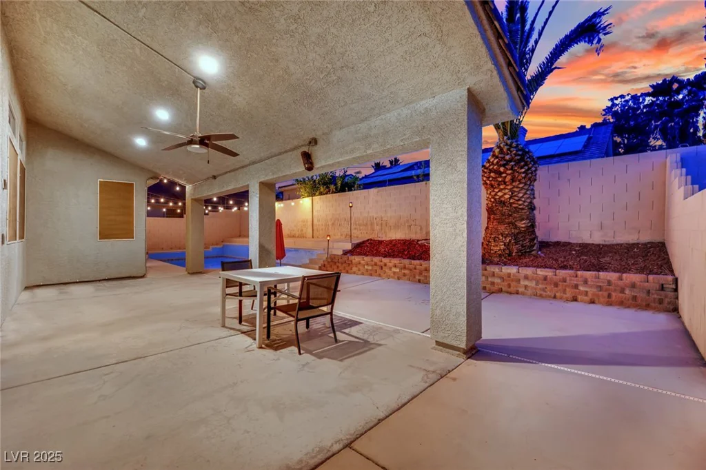 5509 Rose Thicket, Las Vegas, NV 89130