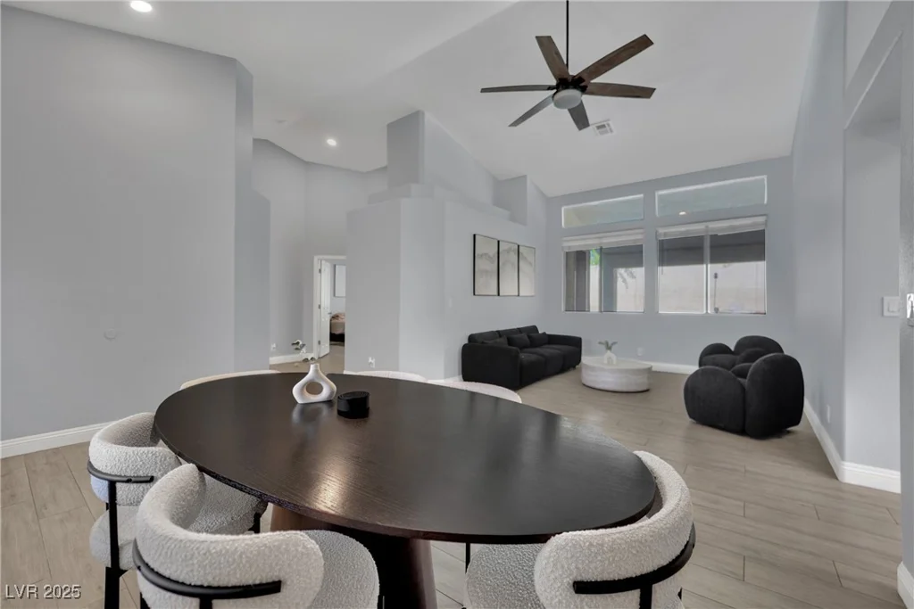 5509 Rose Thicket, Las Vegas, NV 89130