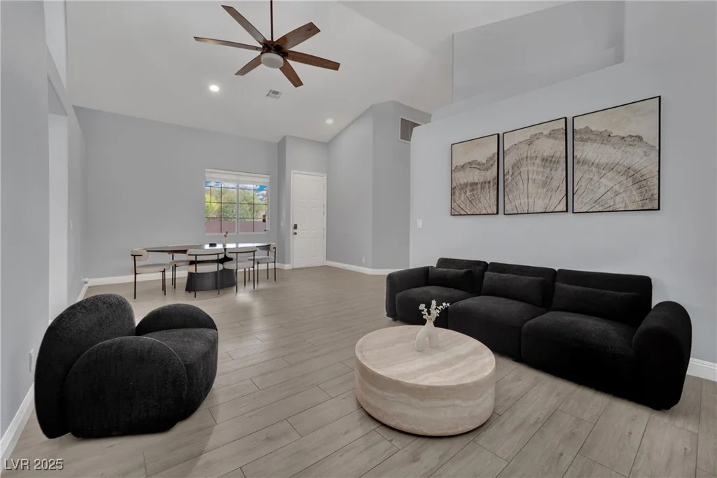 5509 Rose Thicket, Las Vegas, NV 89130