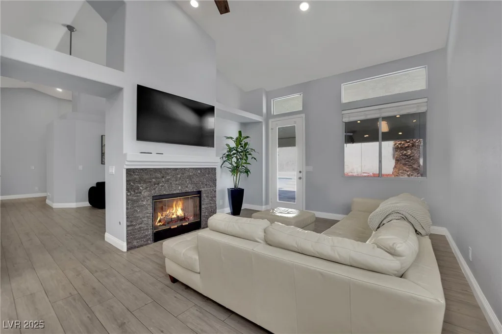 5509 Rose Thicket, Las Vegas, NV 89130