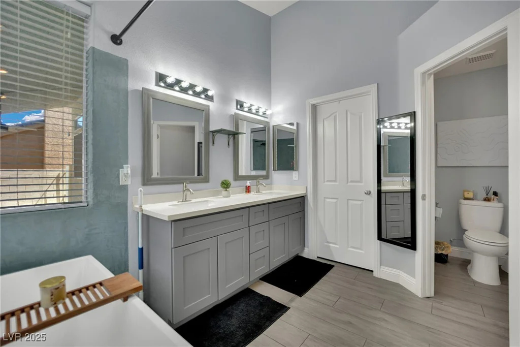 5509 Rose Thicket, Las Vegas, NV 89130