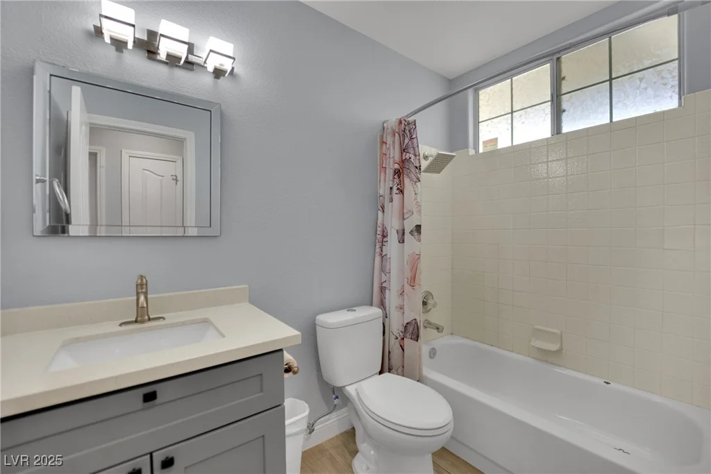 5509 Rose Thicket, Las Vegas, NV 89130