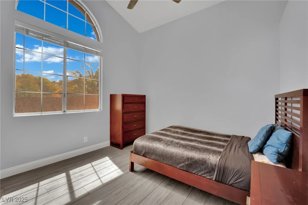 5509 Rose Thicket, Las Vegas, NV 89130