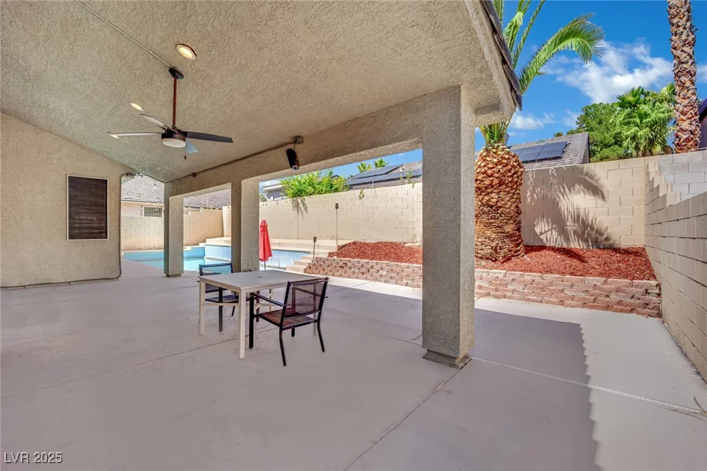 5509 Rose Thicket, Las Vegas, NV 89130