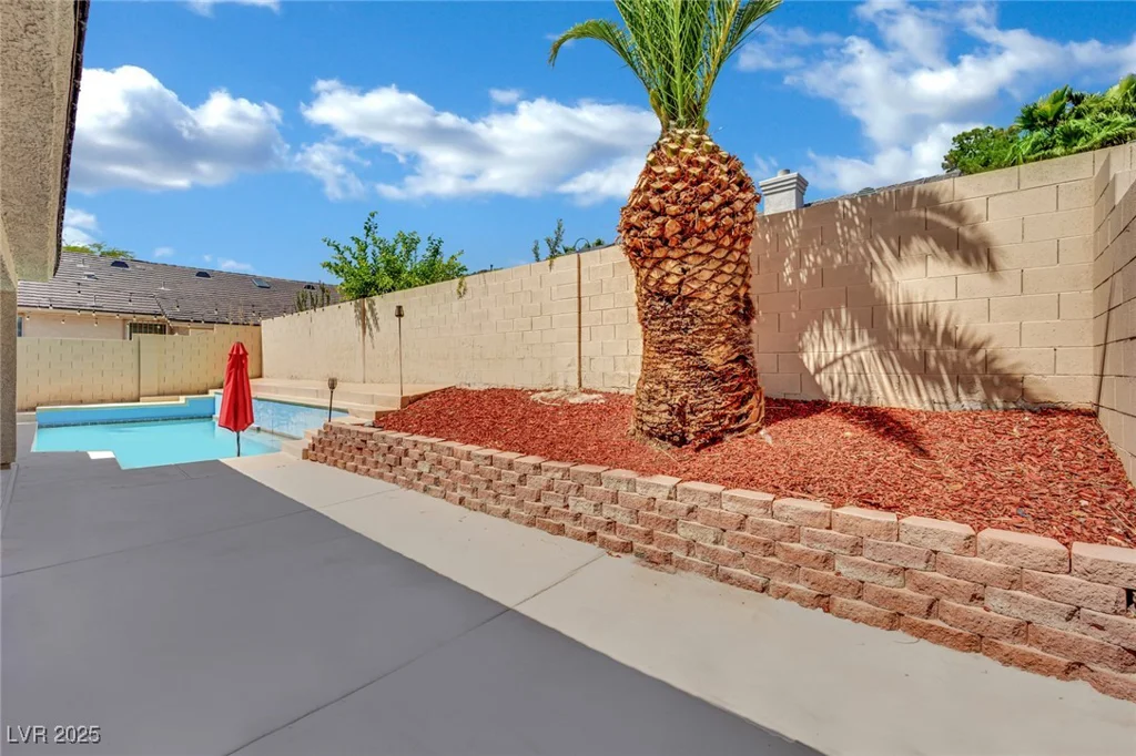5509 Rose Thicket, Las Vegas, NV 89130