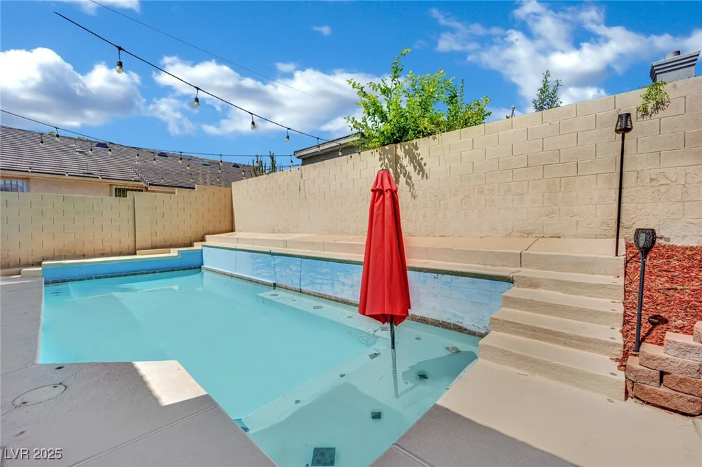 5509 Rose Thicket, Las Vegas, NV 89130