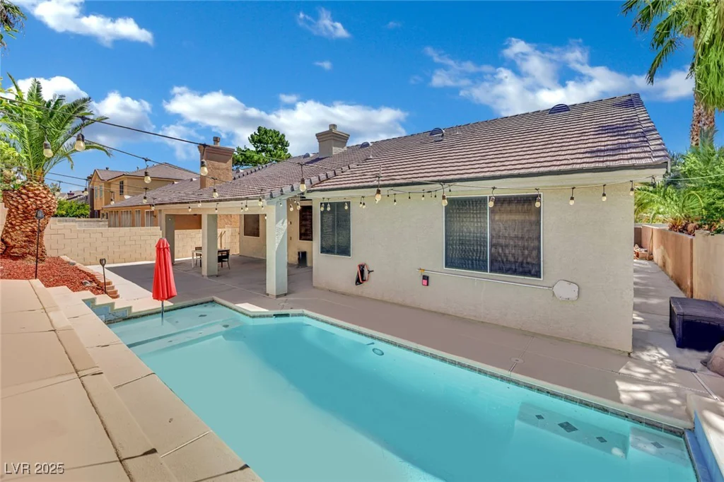5509 Rose Thicket, Las Vegas, NV 89130