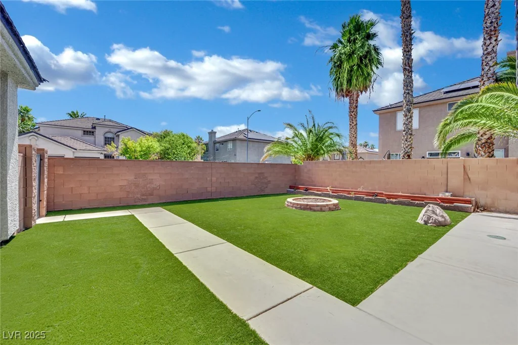5509 Rose Thicket, Las Vegas, NV 89130