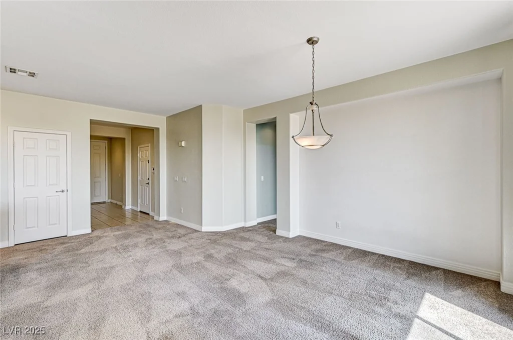 6808 Mystic Plain, Las Vegas, NV 89149