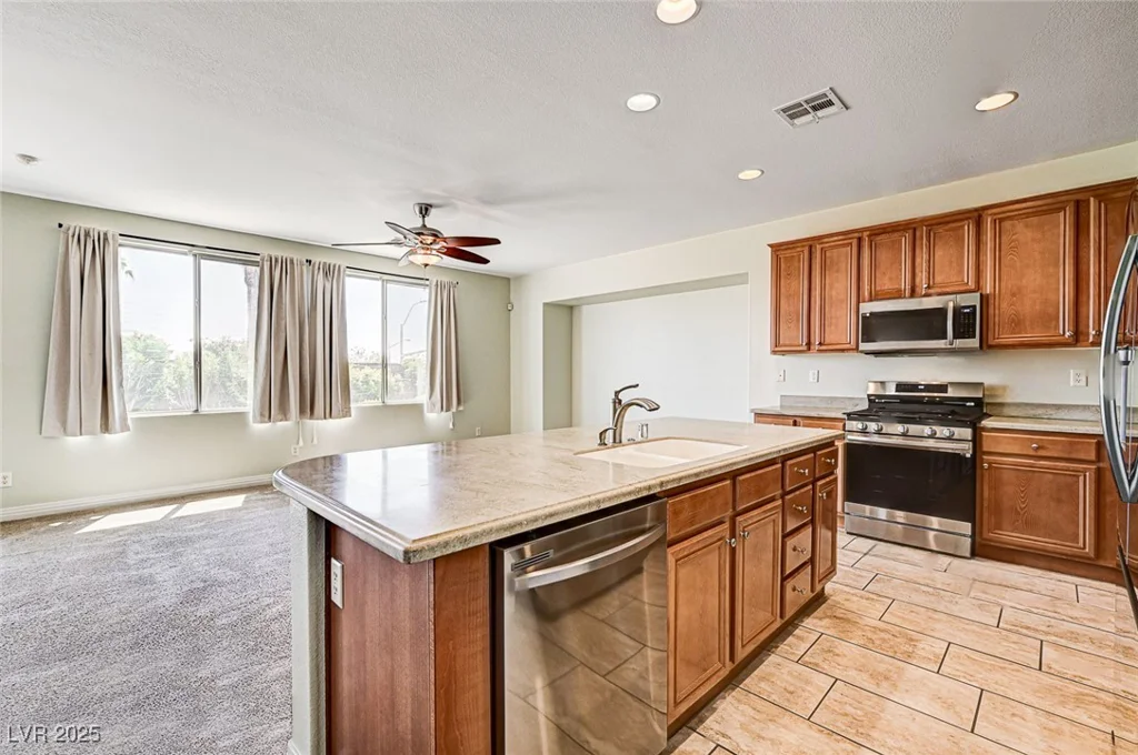 6808 Mystic Plain, Las Vegas, NV 89149