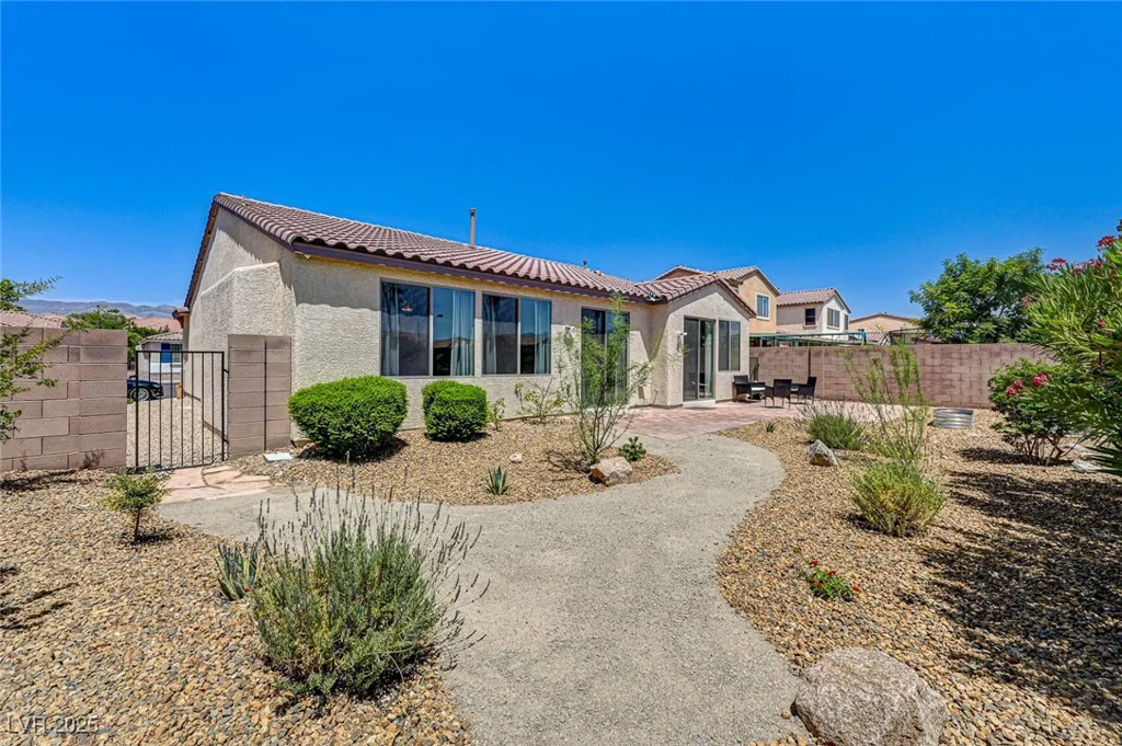 6808 Mystic Plain, Las Vegas, NV 89149