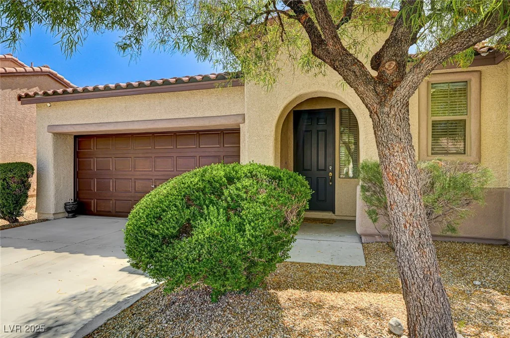 6808 Mystic Plain, Las Vegas, NV 89149