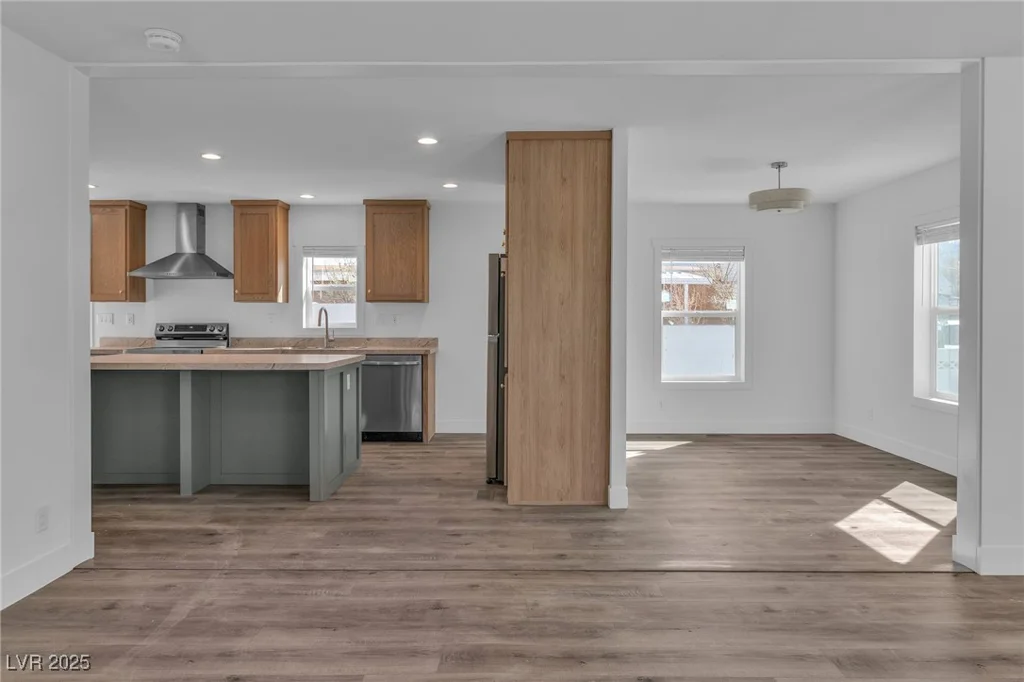 6138 Carey, Las Vegas, NV 89156
