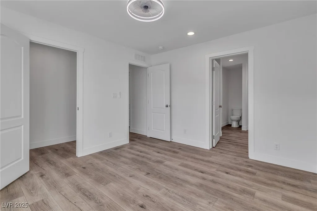 6138 Carey, Las Vegas, NV 89156