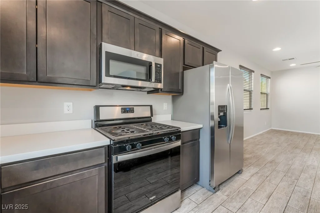 6625 Evander, North Las Vegas, NV 89086