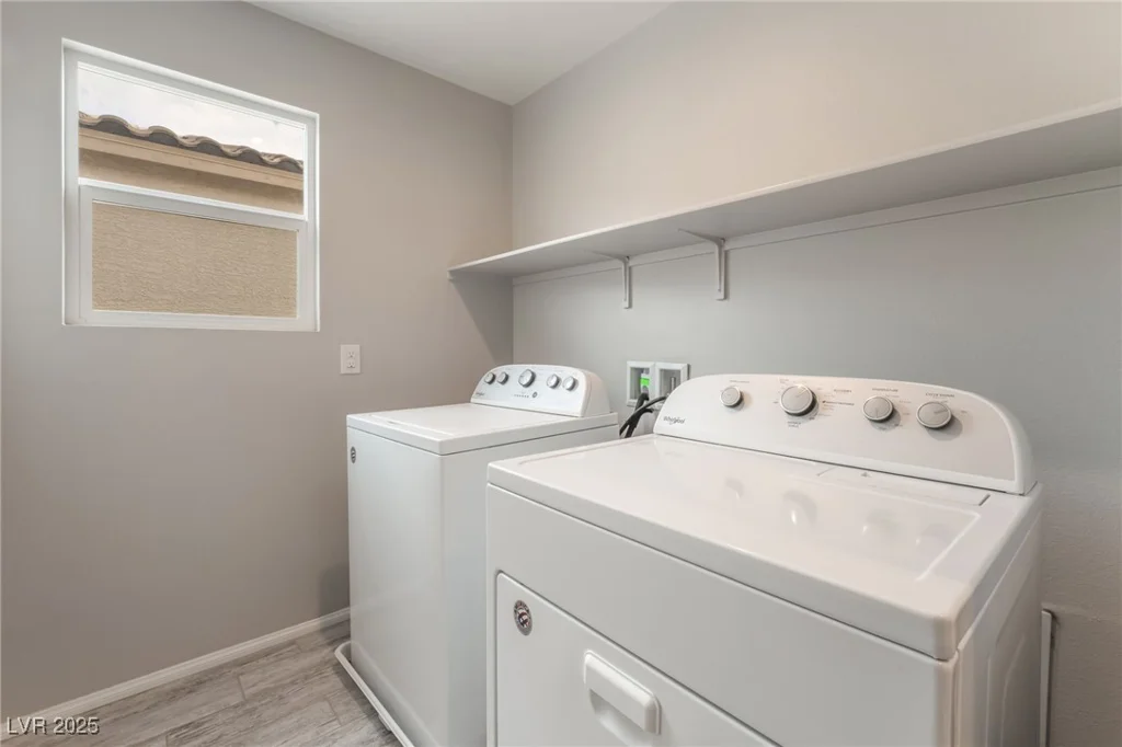 6625 Evander, North Las Vegas, NV 89086