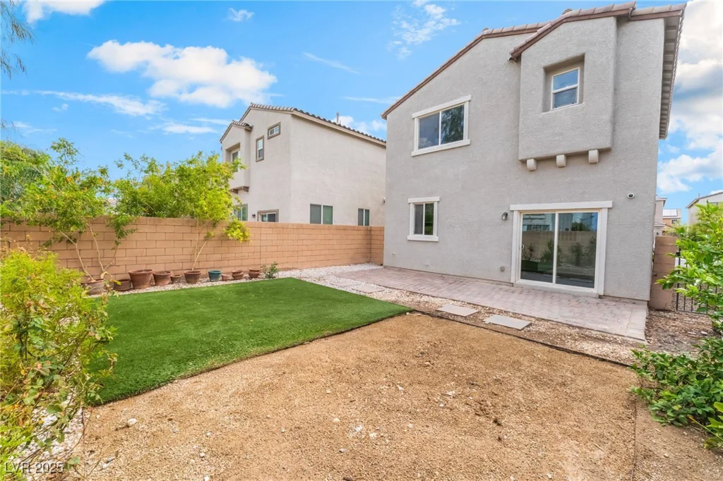 6625 Evander, North Las Vegas, NV 89086