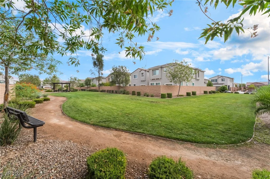 6625 Evander, North Las Vegas, NV 89086