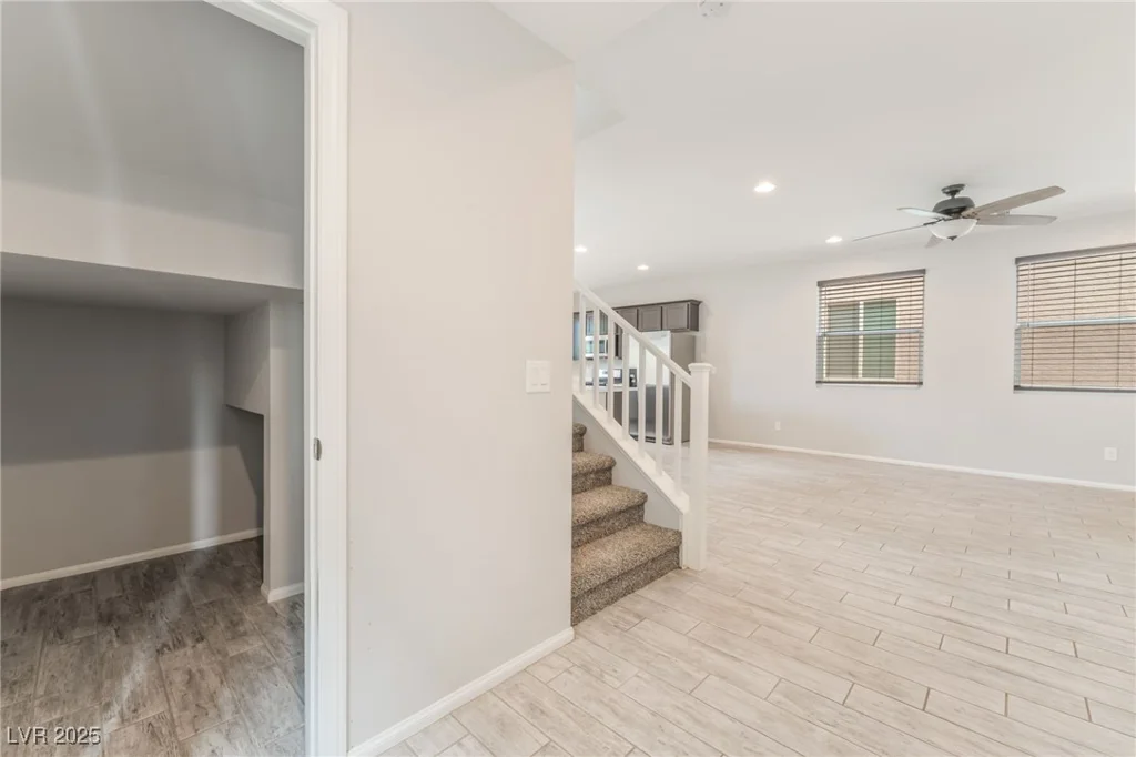 6625 Evander, North Las Vegas, NV 89086