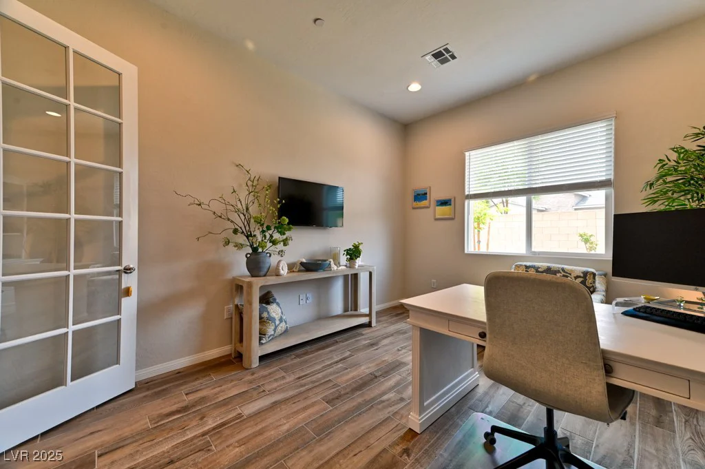 10972 Dixie Johnson, Las Vegas, NV 89166