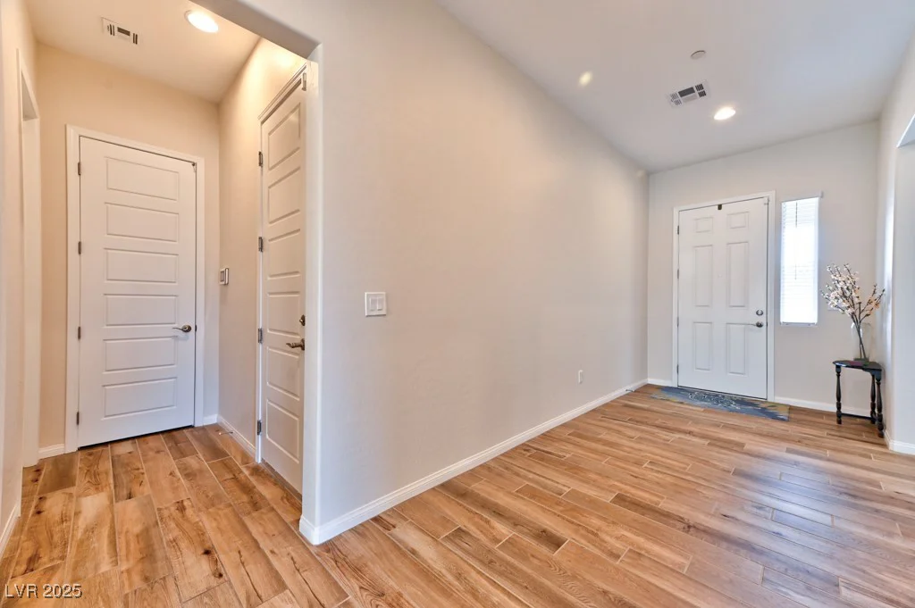 10972 Dixie Johnson, Las Vegas, NV 89166