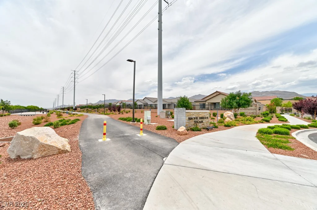 10972 Dixie Johnson, Las Vegas, NV 89166