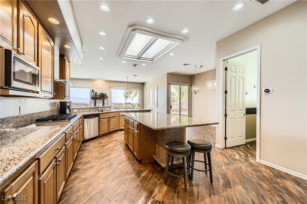 1637 Wellington Springs, Henderson, NV 89052