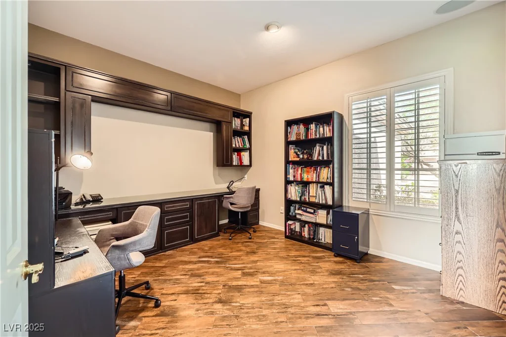 1637 Wellington Springs, Henderson, NV 89052