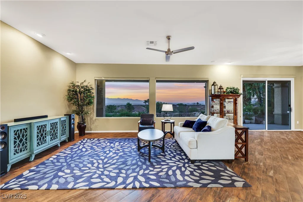 1637 Wellington Springs, Henderson, NV 89052