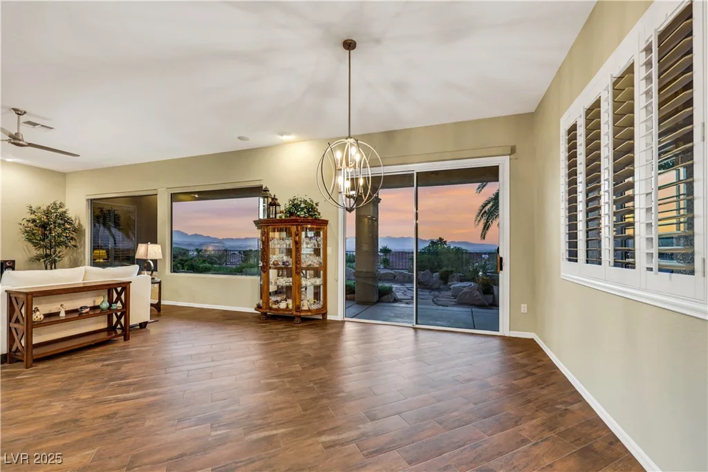 1637 Wellington Springs, Henderson, NV 89052