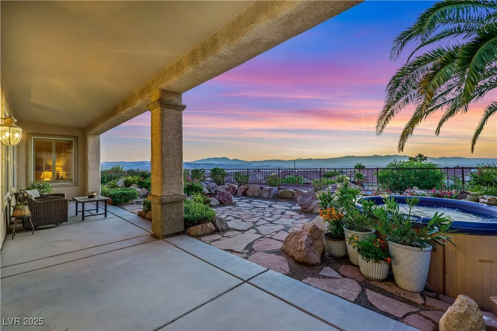 1637 Wellington Springs, Henderson, NV 89052