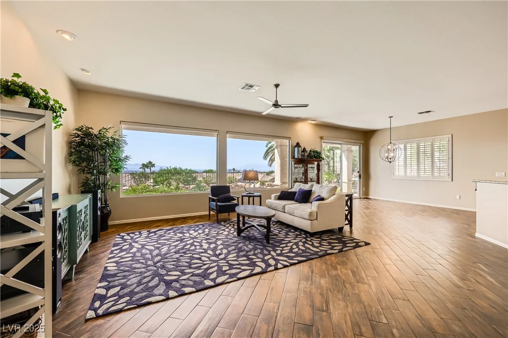 1637 Wellington Springs, Henderson, NV 89052