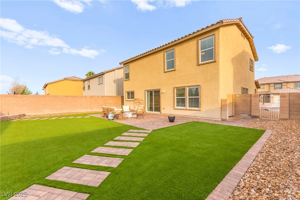 3524 Colby Creek, North Las Vegas, NV 89081