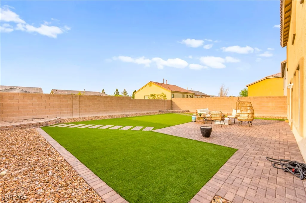 3524 Colby Creek, North Las Vegas, NV 89081